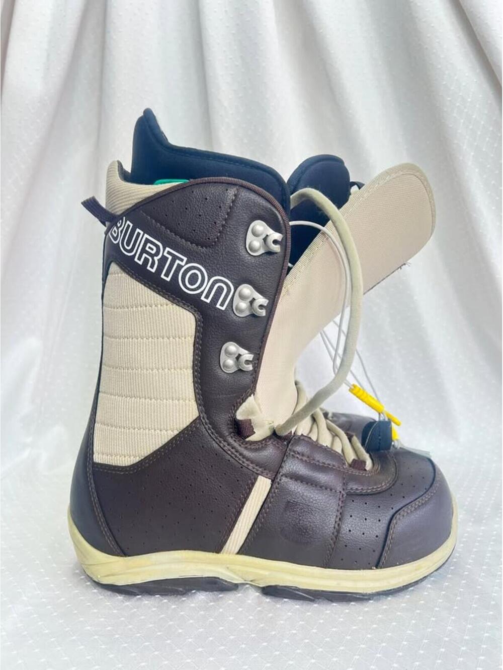 Burton Tribute Snowboard Boots Men's Size 7 Lace Up Brown